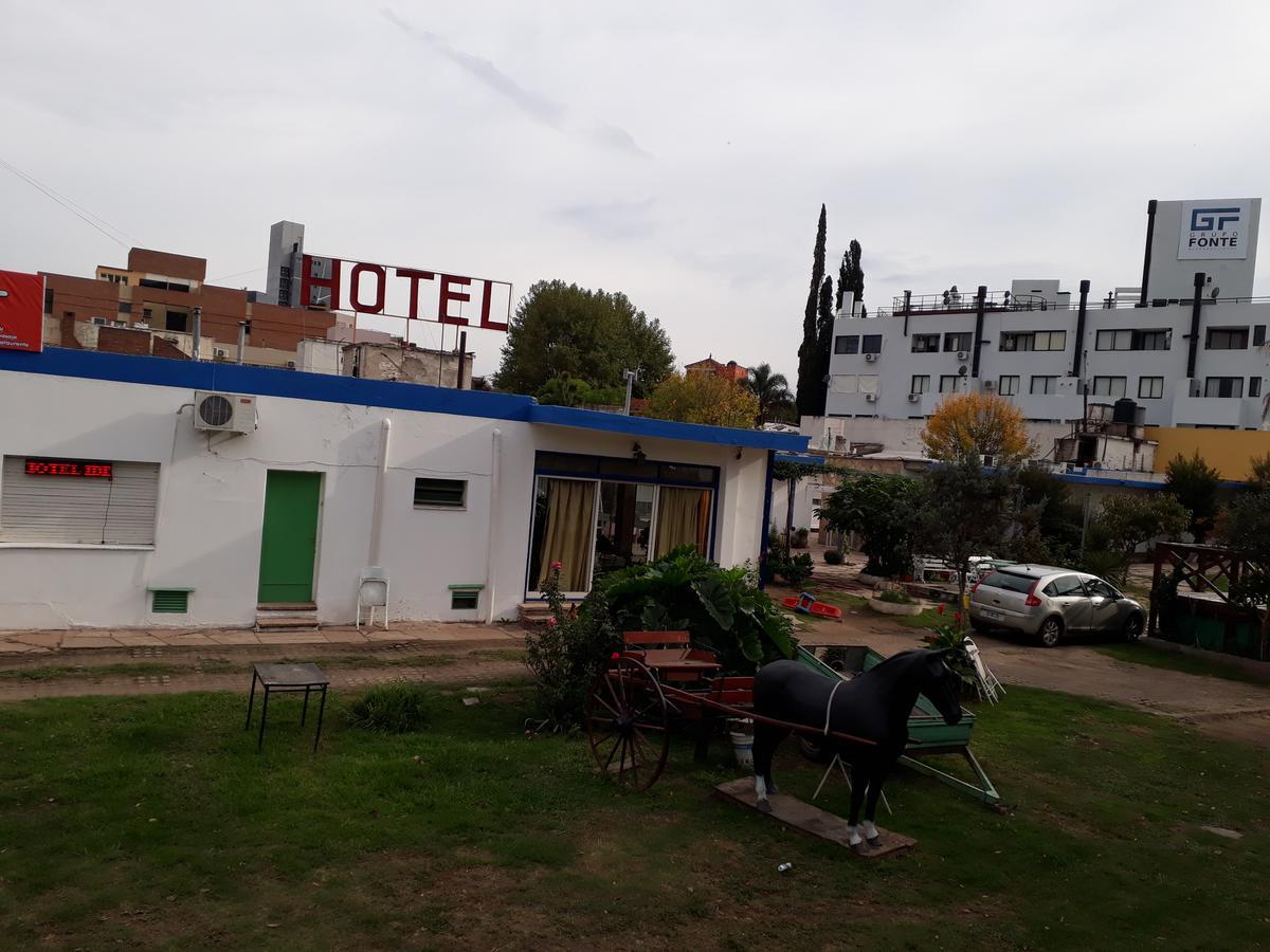 Hotel Ibiza Villa Carlos Paz Exterior foto